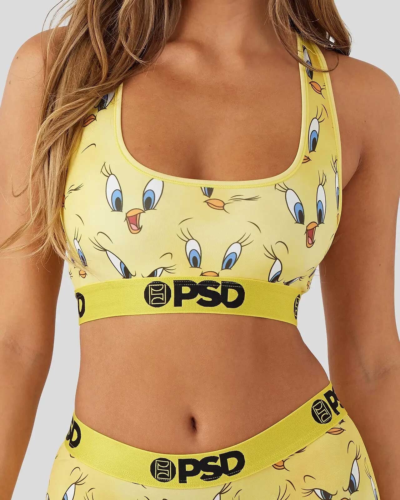 PSD Underwear Women's Sports Bra - Looney Tunes | Wide Elastic Band,  Stretch Fabric, Athletic Fit | : : Clothing, Shoes & Accessories