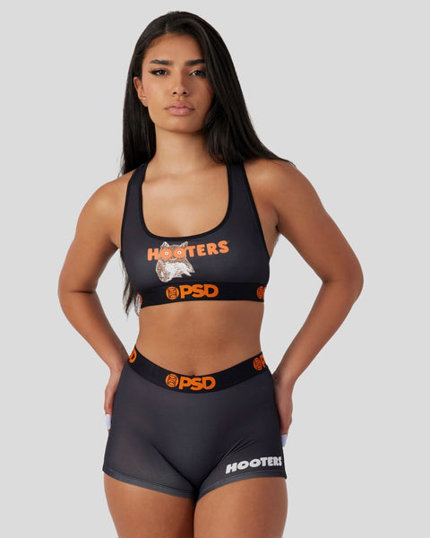 Another PSD x Hooters collab just dropped 🔥 And this time it also